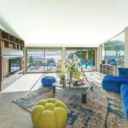 Bellevue Villa